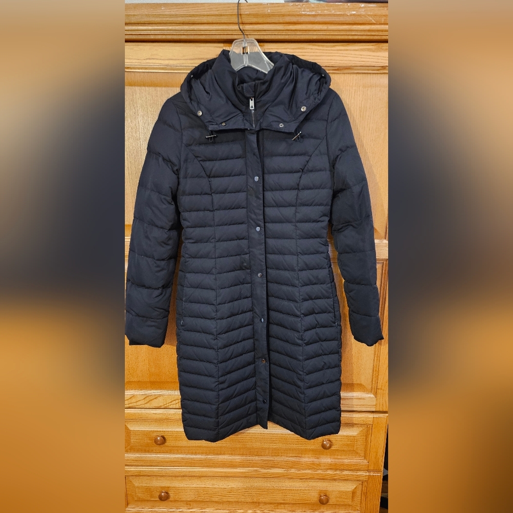 Zara Basic Puffer Jacket Size Small - image 1